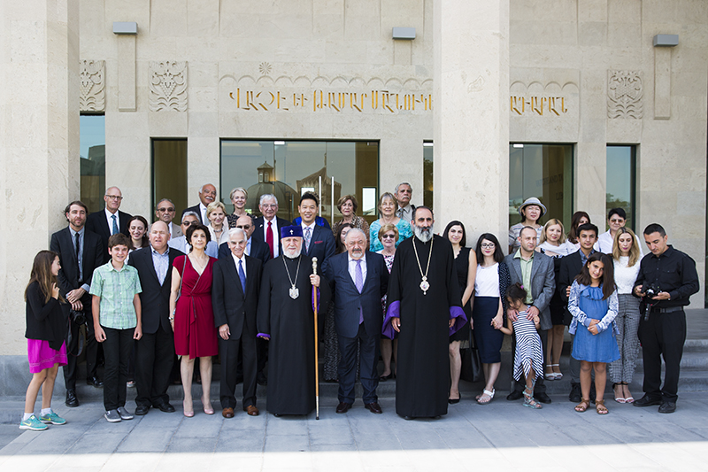 Catholicos of All Armenians Congratulates "Armenian EyeCare Project" on 25th Anniversary